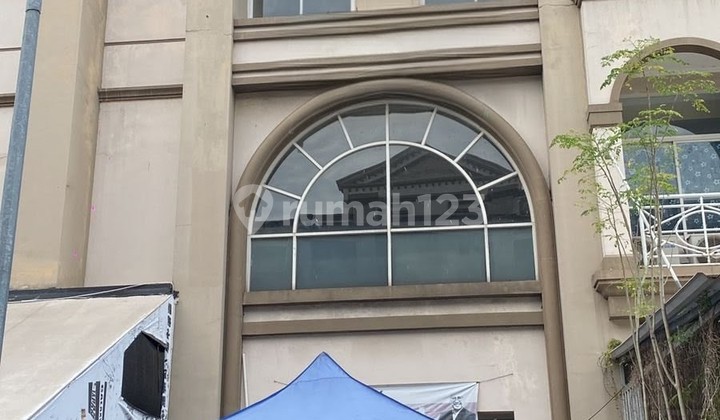 For Sale, Ready-to-Occupy Shophouse in Galaxy Bekasi For Sale, Ready-to-Occupy Shophouse in Galaxy Bekasi