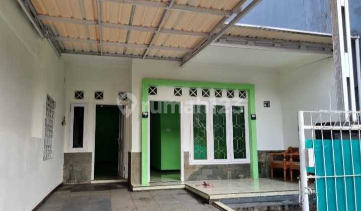 For Rent House in South Pekayon Bekasi For Rent House in South Pekayon Bekasi