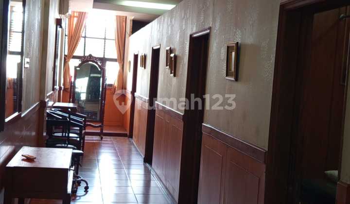 For Rent: Ex-Salon Shop House in Good Condition, Neat, and Clean in Kemang Pratama. Bekasi City. 2