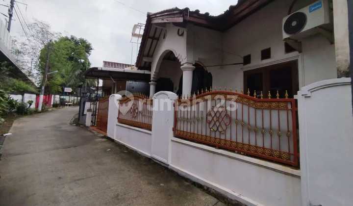 Dijual Rumah 2 Lantai di Daerah Jati Cempaka Pondok Gede Bekasi 2