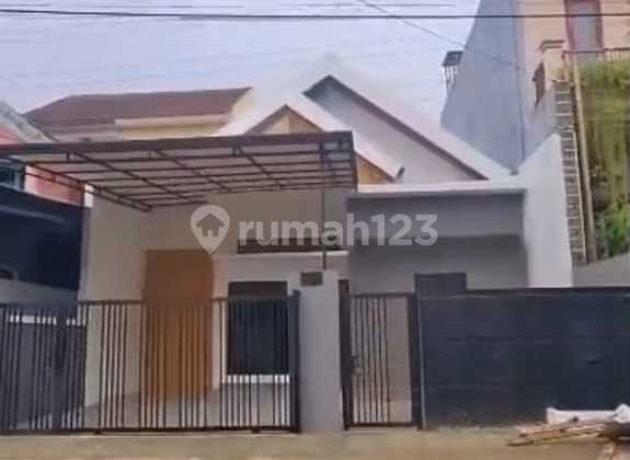 Dijual rumah cantik di taman harapan baru