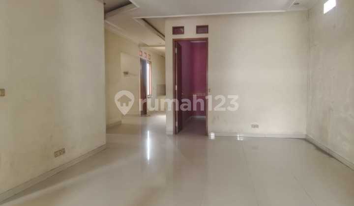 Rent and Sale of Attached Shop Houses on the Main Road of Bantar Gebang - Setu, Cimuning, Mustikajaya Bekasi