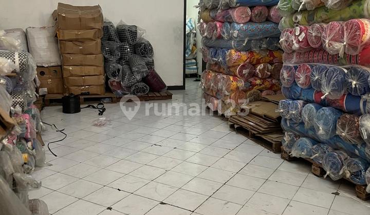 Ruko Usaha Daerah Kopo dan Strategis