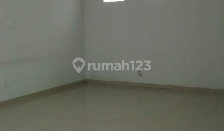 For rent: Shophouse Holis Regency 2 Floors, Bandung City 2