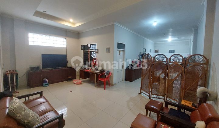 Dijual Cepat Singgasana Pradana Dijual Cepat Singgasana Pradana