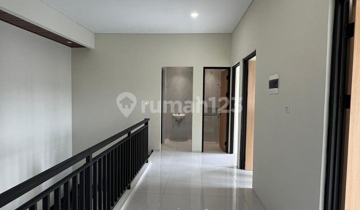 2-Storey Residential House Golf Dalam Arcamanik