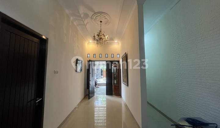 Rumah 2 Lantai Kawasan Ciganjur Bebas Banjir 2