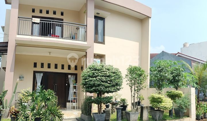 Rumah 2 Lantai Hook Full Furnished Dekat Masjid Raya