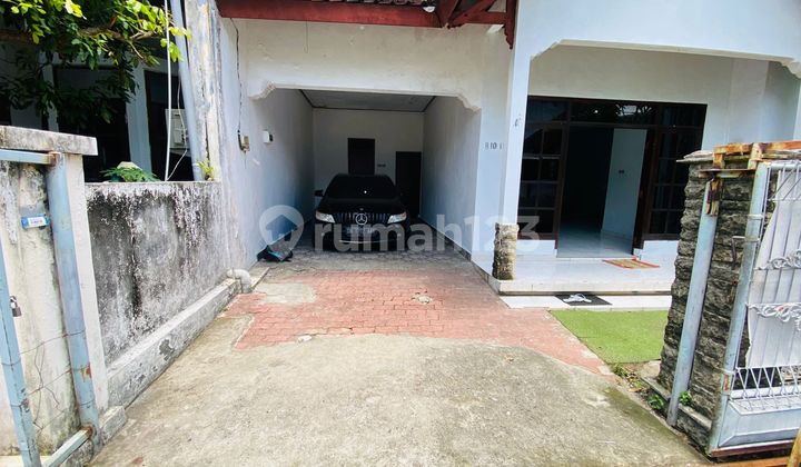For Rent 4 Bedroom House in Sidakarya, South Denpasar