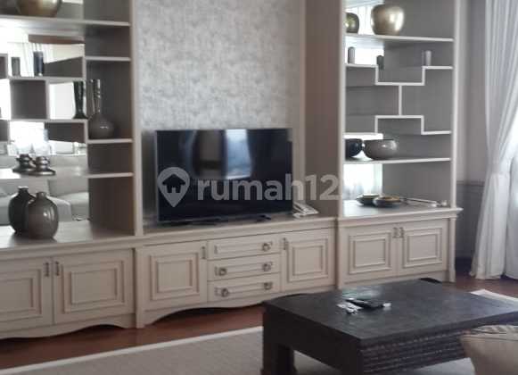 Dijual Apartemen Asscott Thamrin 3 Kamar Tidur 2