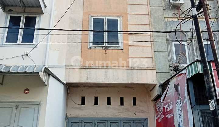 Ruko Kosong 3 Tkt Jl. Sei Kera - Medan Perjuangan