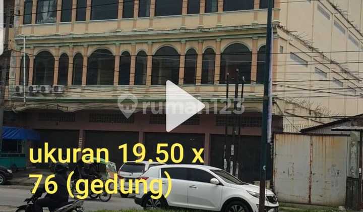 Tanah dan Bangunan Ruko 4 Lantai Siap Huni Pinggir Jalan Krakatau Tanah dan Bangunan Ruko 4 Lantai Siap Huni Pinggir Jalan Krakatau