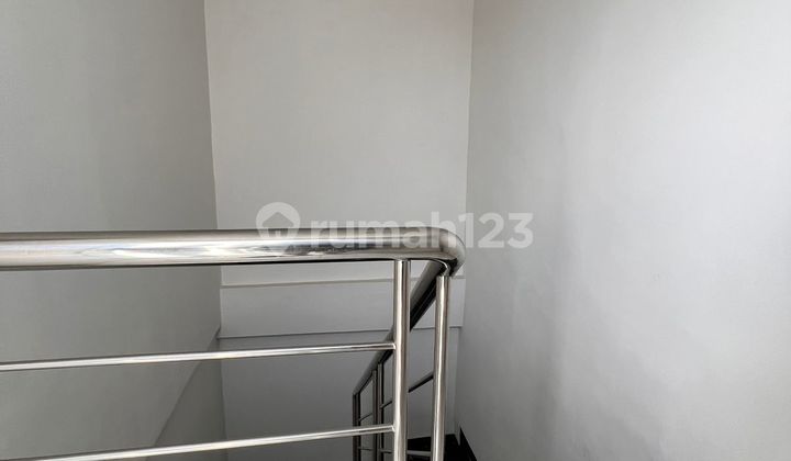Rumah Siap Huni 2½ Tkt Furnished Jl. Karya Bakti 2