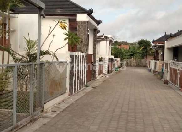 Rumah Dengan Etnik Modern Dekat Sekali Dengan Candi Prambanan 2