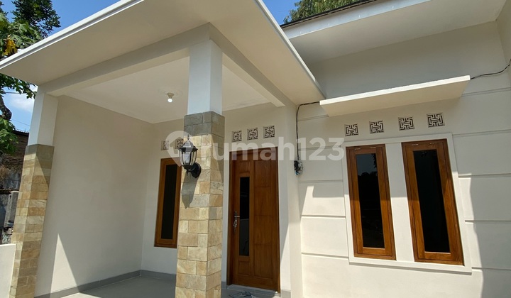 Newly Built House 3 Km From Jogja-Solo Road, Near SGM Factory