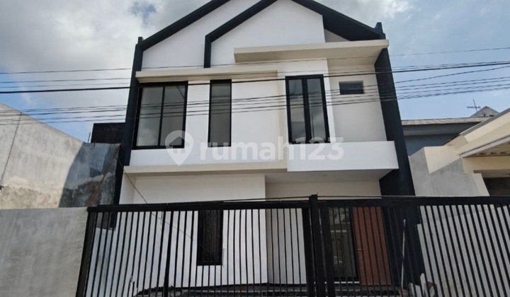 Dijual Rumah Gress‼Mulyosari Utara Dijual Rumah Gress‼Mulyosari Utara