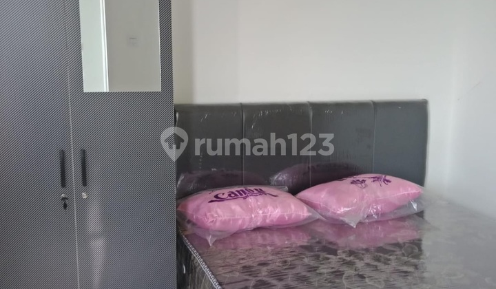 For Rent Apartment Unit Puncak Dharmahusada 2BR Just Bring Your Luggage