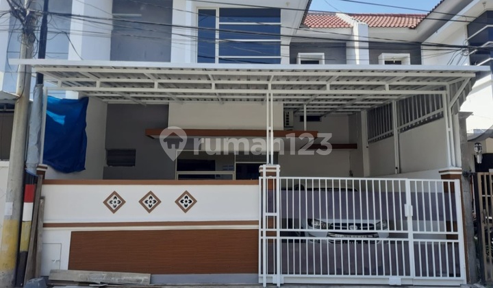 Cheap!!!One Gate System!Move-in Ready Minimalist House, Already Renovated*Lebak Indah Town House, East Surabaya