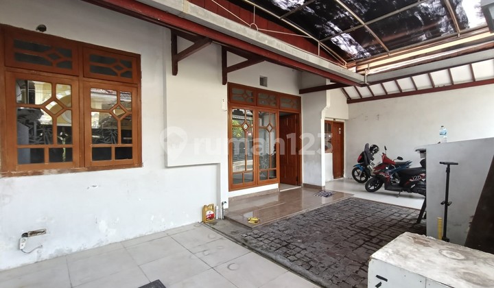 For Sale Mulyosari Tengah House 2