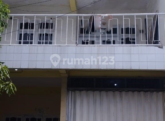 For Rent 3-Story Commercial Building in Balongsari, West Surabaya, Suitable for Shop/ Office/ Warehouse