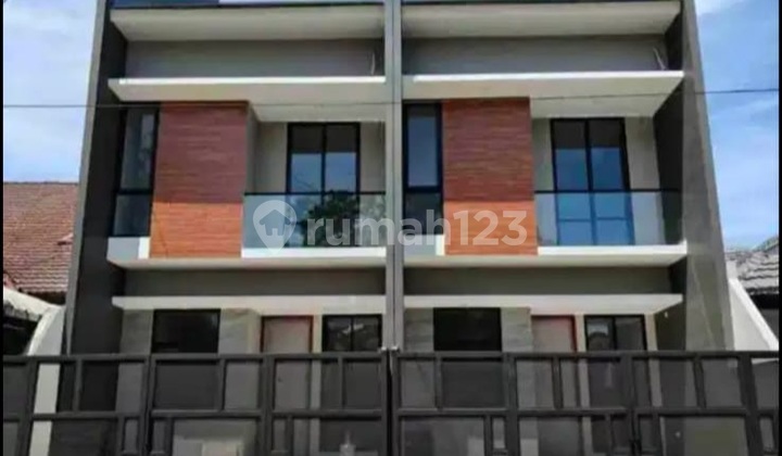 Dijual New Gress & Berkualitas Rumah Baruk Utara Surabaya Timur 1
