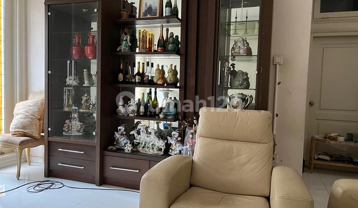 Dijual Rumah 2 Lantai Kertajaya Indah Tengah Furnished 2