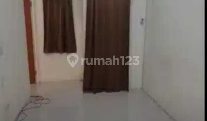Disewakan Unit Apartemen Puncak Dharmahusada 2br + 2ac 1