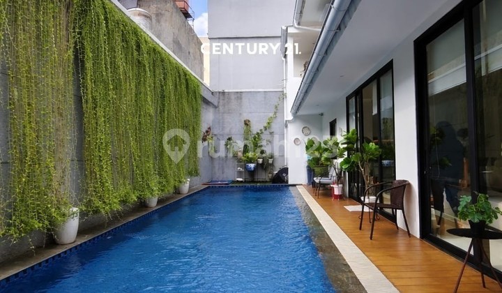 Rumah Estetik 2 Lantai di Sektor 8 Gb 17662