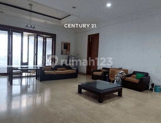 House Needs Renovation Large Land in South Jakarta Ut 17835