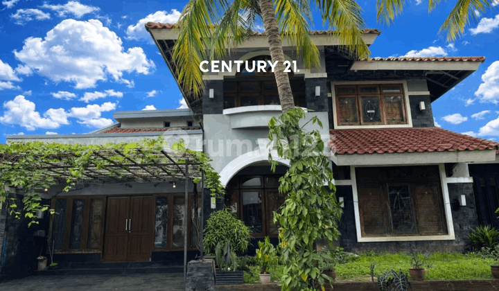 Neat and Ready-to-Occupy Residence in Puri Bintaro Wt 16311