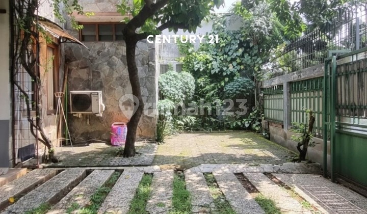 Ready-to-Occupy House in Sector 2 Bintaro Ut 17837 2