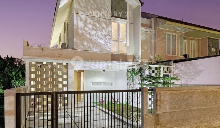 Rumah Cantik Modern Siap Huni Di Karawaci Ny17028