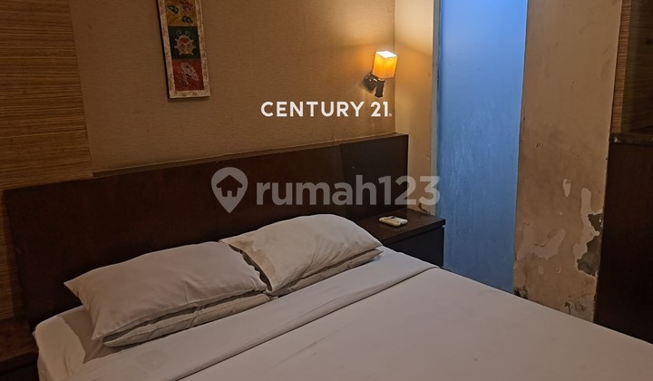 Luxury 8-Storey Hotel in Central Jakarta Iw 17725