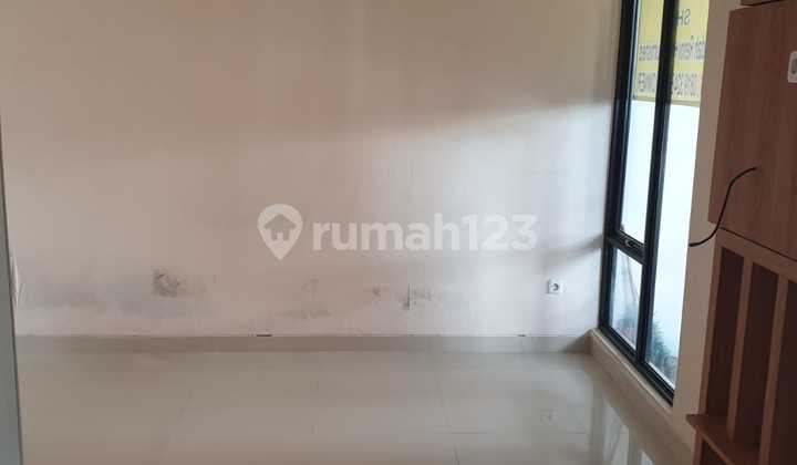 Rumah Metland Transyogi. Modern Minimalist, Cluster Baru Terdepan 2