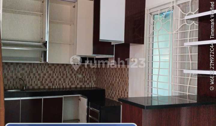 For Sale Neat House in Citragran Ready to Occupancy Front Cluster 2