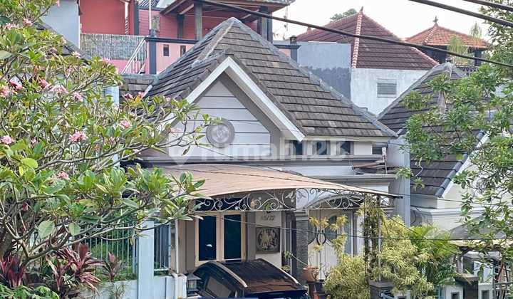 Rumah Cantik Siap Huni Rapih Bukit Golf Riverside Cimanggis Rumah Cantik Siap Huni Rapih Bukit Golf Riverside Cimanggis