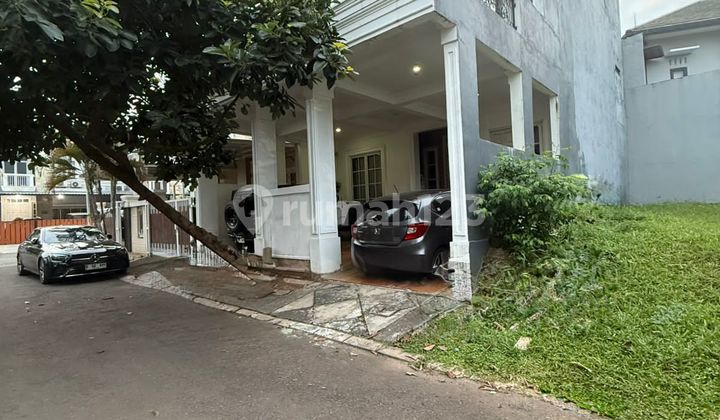 Classic Citragran Cibubur House, It Has a Mini Golf