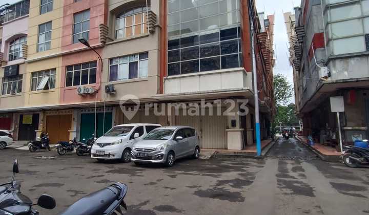 For Rent Fast Shop House in Mutiara Taman Palem. For Rent Fast Shop House in Mutiara Taman Palem.