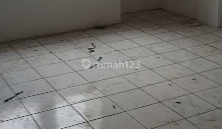 Disewa Ruko di Jl. Taman Palem Lestari , Jakarta Barat 150 M Bagus HGB 3