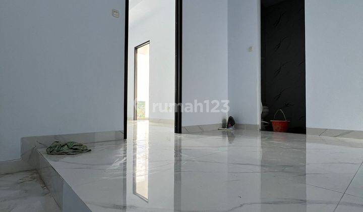 Dijual Rumah Taman Surya 5 2