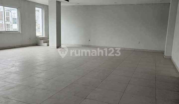 For Rent Quickly Building or Restaurant Partnership