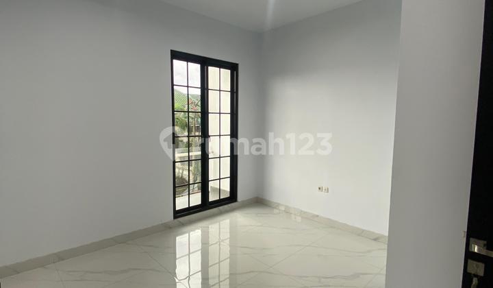 Quick Sale New House in Taman Surya 5 2