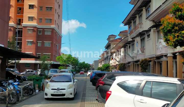 DIJUAL CEPAT RUMAH TOWN HOUSE DI CITY RESORT 1