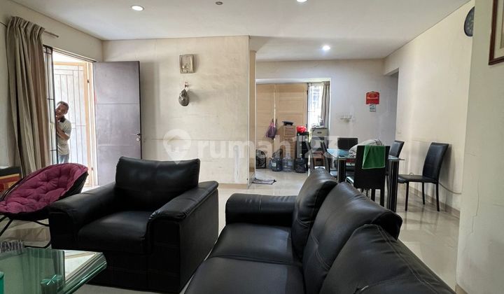 FOR QUICK SALE HOUSE IN CITRA 3