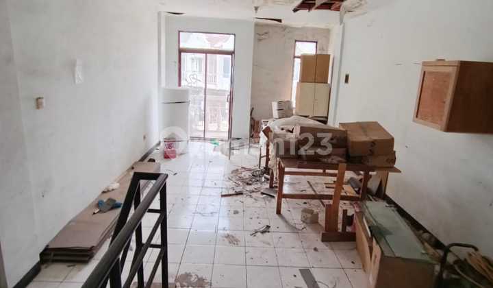 Dijual Cepat Ruko 1000 di Taman Palem Lestari