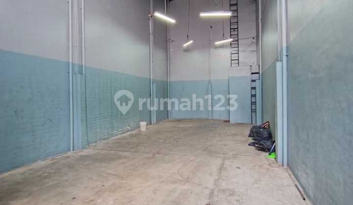 Disewakan Cepat Gudang di Pergudaan Bizpark, Daan Mogot