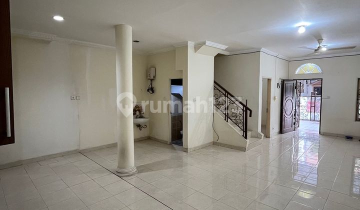 FOR RENT QUICKLY HOUSE IN CITY RESORT