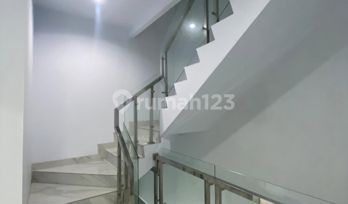 For Quick Sale New House in Taman Surya 5 2