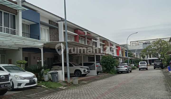 Disewakan Cepat Rumah di Golf Lake Disewakan Cepat Rumah di Golf Lake