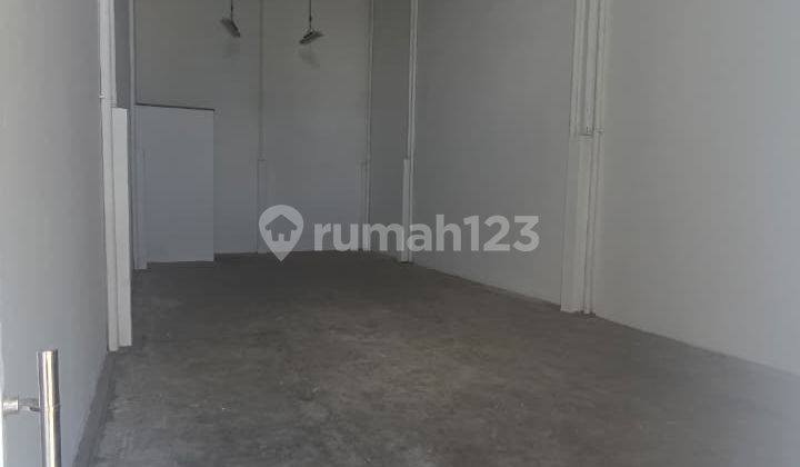 Disewakan Cepat Gudang di Bizpark - Daan Mogot Disewakan Cepat Gudang di Bizpark - Daan Mogot